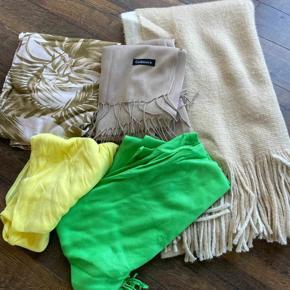 Elegant Cream Shawl Cozy, Comfy, so Soft Versatile Reversible